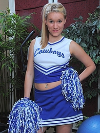 KiloTeens presents: Cheerleader Kristi Kay drops pompoms and gets naked